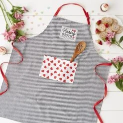 Design Imports Kissing Booth Embellished Chef Apron -Design Imports GUEST 00b5a270 2a17 459e a89e 85e5906e4d86