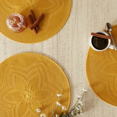 DII Round Floral Placemat Set 6 Piece, Honey Gold, 15" Dia 3 DII Round Floral Placemat Set 6 Piece, Honey Gold, 15" Dia - Image 3