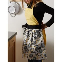 Design Imports Printed Skirt Apron Snapdragon Daisy -Design Imports GUEST 03b96b3d f13a 4366 8b1f 0a6e4ab0a0a2