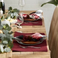 DII Ribbed Solid Placemat Set 6 Piece, Blackberry, 13x19"