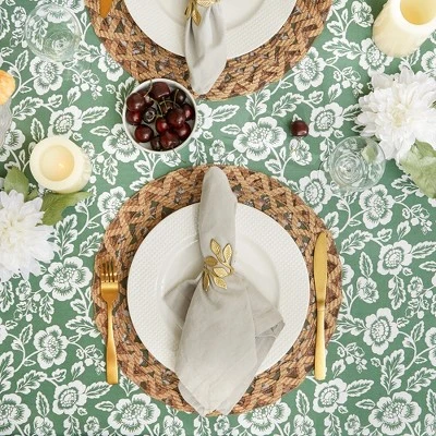 Design Imports Artichoke Green Floral Print Outdoor Tablecloth With Zipper 60X84 5 Design Imports Artichoke Green Floral Print Outdoor Tablecloth With Zipper 60X84 - Image 5