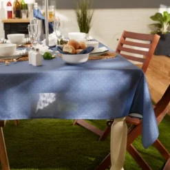 Design Imports French Blue Tonal Lattice Print Outdoor Tablecloth With Zipper 60X120 -Design Imports GUEST 13f8fc21 d5a5 4c8e a080 9e282e73defc