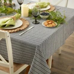 Design Imports Farmhouse Gingham Tablecloth, Black, 52X52"