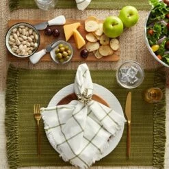 Variegated Olive Green Fringe Placemat (Set Of 6) -Design Imports GUEST 31d97881 fddc 431c 87e8 f3503f65394a