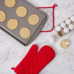 Design Imports Terry Solid Oven Mitt Set 2 Piece Red 7X13"