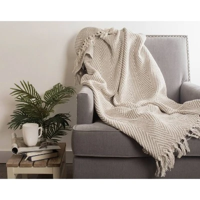 50"x60" Urban Throw Blanket Stone - Design Imports: Cotton, Woven, Hypoallergenic, Midweight 3 50"x60" Urban Throw Blanket Stone - Design Imports: Cotton, Woven, Hypoallergenic, Midweight - Image 3