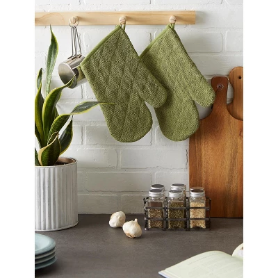 Design Imports Terry Solid Oven Mitt Set 2 Piece Antique Green 7X13" 3 Design Imports Terry Solid Oven Mitt Set 2 Piece Antique Green 7X13" - Image 3