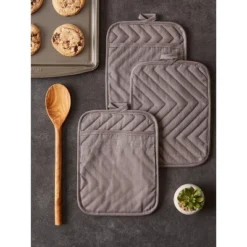 Design Imports Gray Quilted Potholder (Set Of 3) -Design Imports GUEST 4c5ed204 4ba8 4927 a987 6d4d824c59de