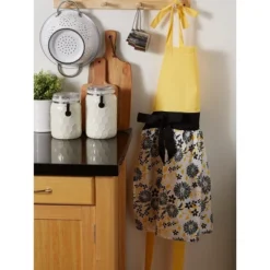 Design Imports Printed Skirt Apron Snapdragon Daisy -Design Imports GUEST 4c758461 4e4f 41b2 93f4 267aff7773d5