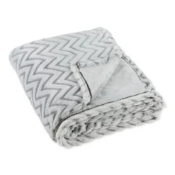 50"x60" Chevron Plush Throw Blanket - Design Imports -Design Imports GUEST 519b68ac a283 4246 b684 bca5b9755616