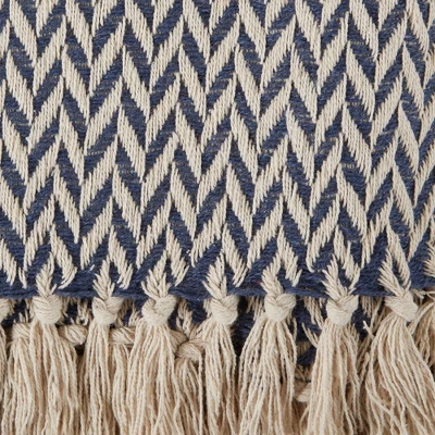 50"x60" Zig-Zag Throw Blanket - Design Imports 2 50"x60" Zig-Zag Throw Blanket - Design Imports - Image 2