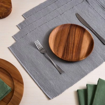Design Imports Solid Ribbed Placemat Set/4, Gray 2 Design Imports Solid Ribbed Placemat Set/4, Gray - Image 2