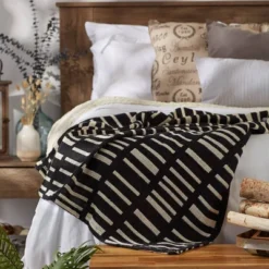 50"x60" Jacquard Urban Throw Blanket - Design Imports -Design Imports GUEST 8bb8cb4b 5bab 4922 8eba 690f6df681b2