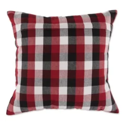4pk 18"x18" Square Throw Pillow Covers Red/White - Design Imports