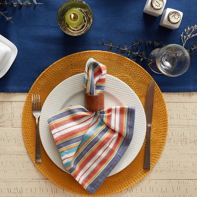 DII Round Floral Placemat Set 6 Piece, Honey Gold, 15" Dia 6 DII Round Floral Placemat Set 6 Piece, Honey Gold, 15" Dia - Image 6