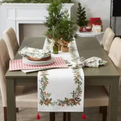 Design Imports Heritage Holiday Sprigs Reversible Embellished Placemat Set/4 -Design Imports GUEST aaf56c0a 6a1e 466f 8f95 979f25a62af2