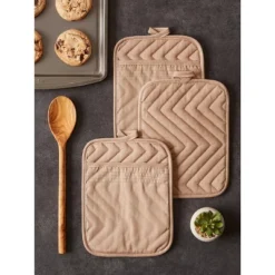 Design Imports Quilted Potholder Set 3 Piece Stone 7X9" -Design Imports GUEST b5a0818d 7d72 42c2 83d1 39f858a0c5f3