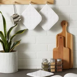 Design Imports White Terry Potholder Set/3 -Design Imports GUEST c3573dd3 715e 4613 aa58 5d90faf428f2