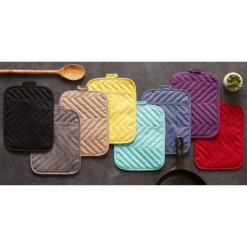 Design Imports Quilted Potholder Set 3 Piece Black 7X9" -Design Imports GUEST ca73372e 4d9d 4208 a19d 801dca4fc91a 1