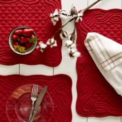 DII Quilted Farmhouse Placemat Set, Cranberry, 13x18" -Design Imports GUEST ce11904a 58f1 43e5 90fb d03992d9b689