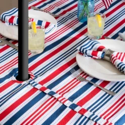Design Imports Patriotic Stripe Outdoor Tablecloth With Zipper 60 Round -Design Imports GUEST d87c28d4 6688 41bc 9f96 bc35c23f79a5 1
