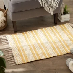 Design Imports Chenille Doodle Lines Rug - Honey Gold - 2 X 3 Ft -Design Imports GUEST de1b160f 0502 43fe 8b82 9e22b2896221