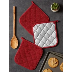 Design Imports Barn Red Terry Potholder (Set Of 3) 12 Design Imports Barn Red Terry Potholder (Set Of 3) -Design Imports GUEST ec146be1 a7a0 4c1e a5cb b4ebd2ff2730