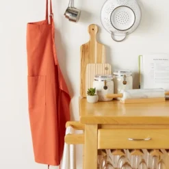 Design Imports Chino Chef Apron Spice