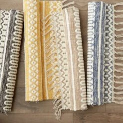 Design Imports Chenille Doodle Lines Rug - Honey Gold - 2 X 3 Ft -Design Imports GUEST fd229b24 b32c 4f31 8623 40d4aa39e9f9